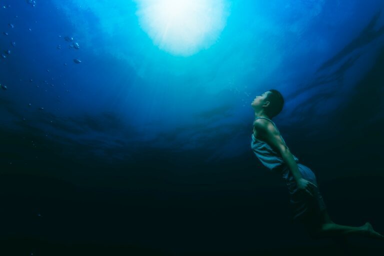 Aquaphobia The Fear Of Water Causes, Symptoms, Effects