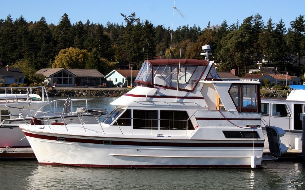 Cabin Cruiser moored in the marina harbor