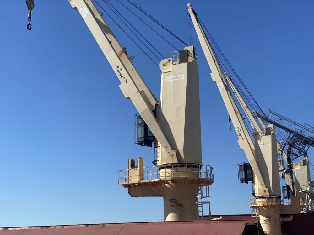 Cargo cranes on the ship 1