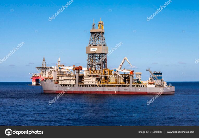 9 Types Of Oil Rigs & Their Functions Explained!
