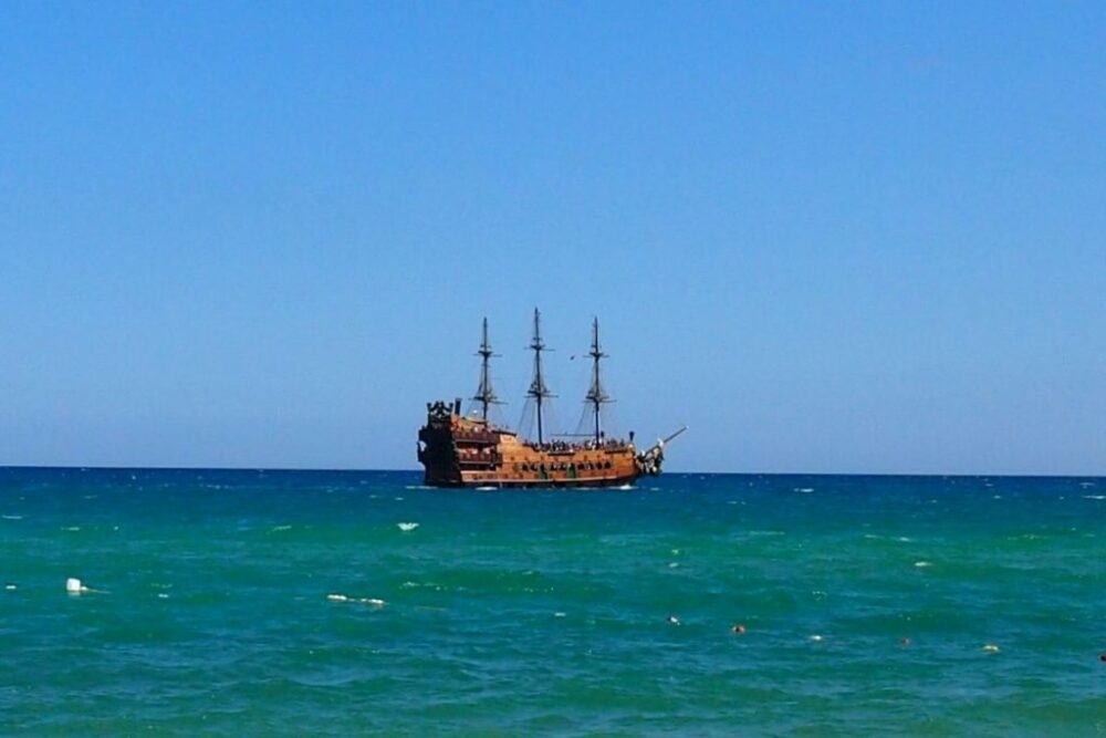The evolution Of Piracy At Sea started the same time as maritime trades appeared. This sail ship could be used as a cargo ship and as well as by pirates at sea.