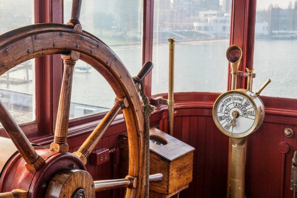 Guide To Steering A Ship 1