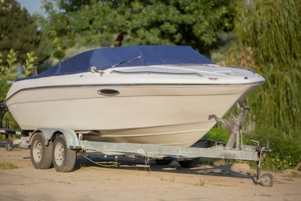 The Essentials Of Towing A Boat Using A Trailer 1024x683 1