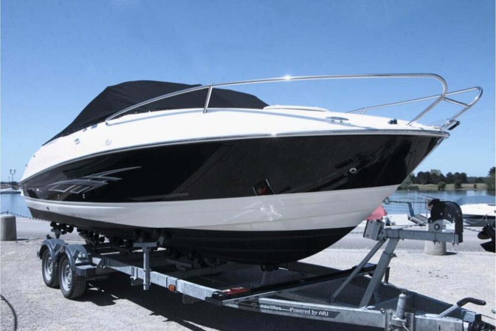 Why You Should Avoid Bayliner 1024x683 1