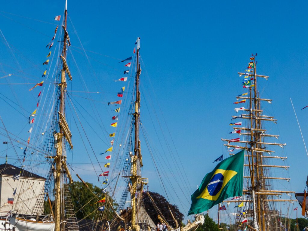 What do Nautical Flags on ship Mean