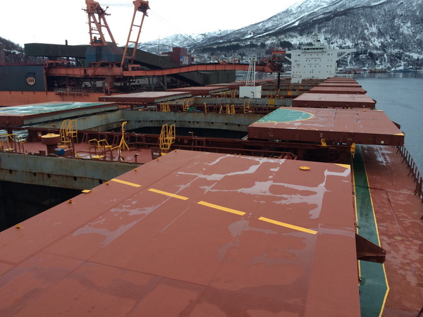 What Are The Different Types of Hatch Covers On Ships?
