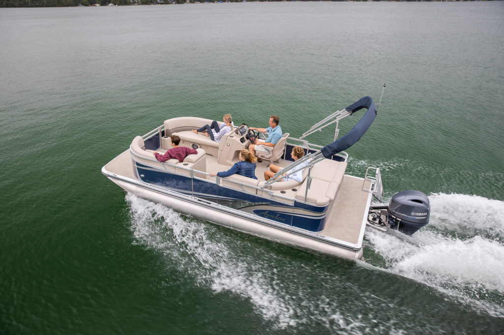 Avalon's GS Cruise with comfortable placement of 4 passengers