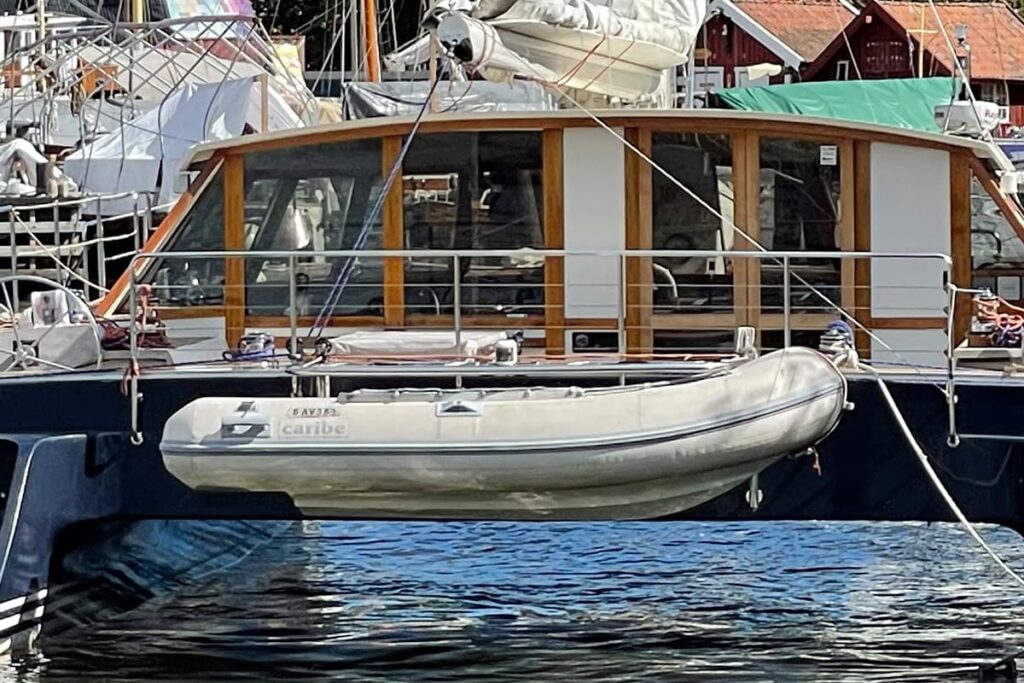 boat davits for dinghy boat on catamaran
