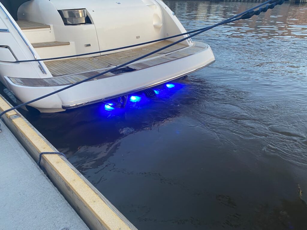 underwater lighting of the boat