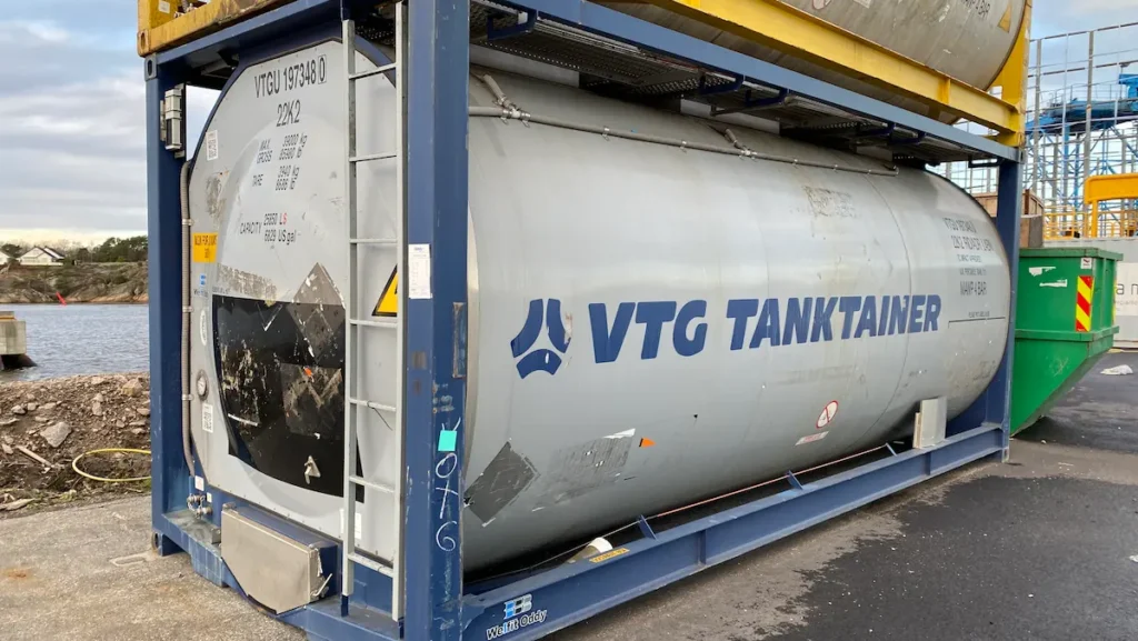 20-foot tank containers with ISO code 22K2