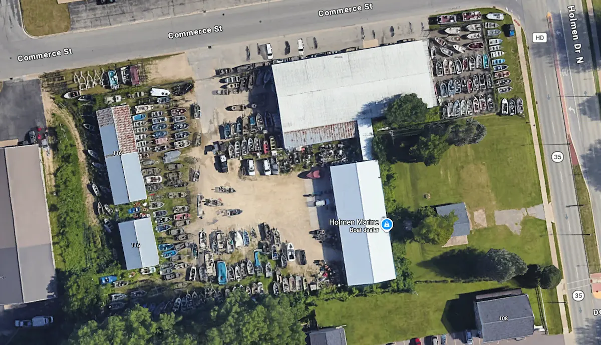 5 Boat Salvage Yards in Wisconsin: Used Boat Parts & Junk Boat Removal 3 5 Boat Salvage Yards in Wisconsin: Used Boat Parts & Junk Boat Removal